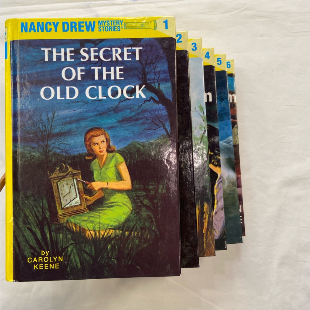 Nancy‎ Drew Mystery Stories Hardcover Collection Volumes 1-6, Like New